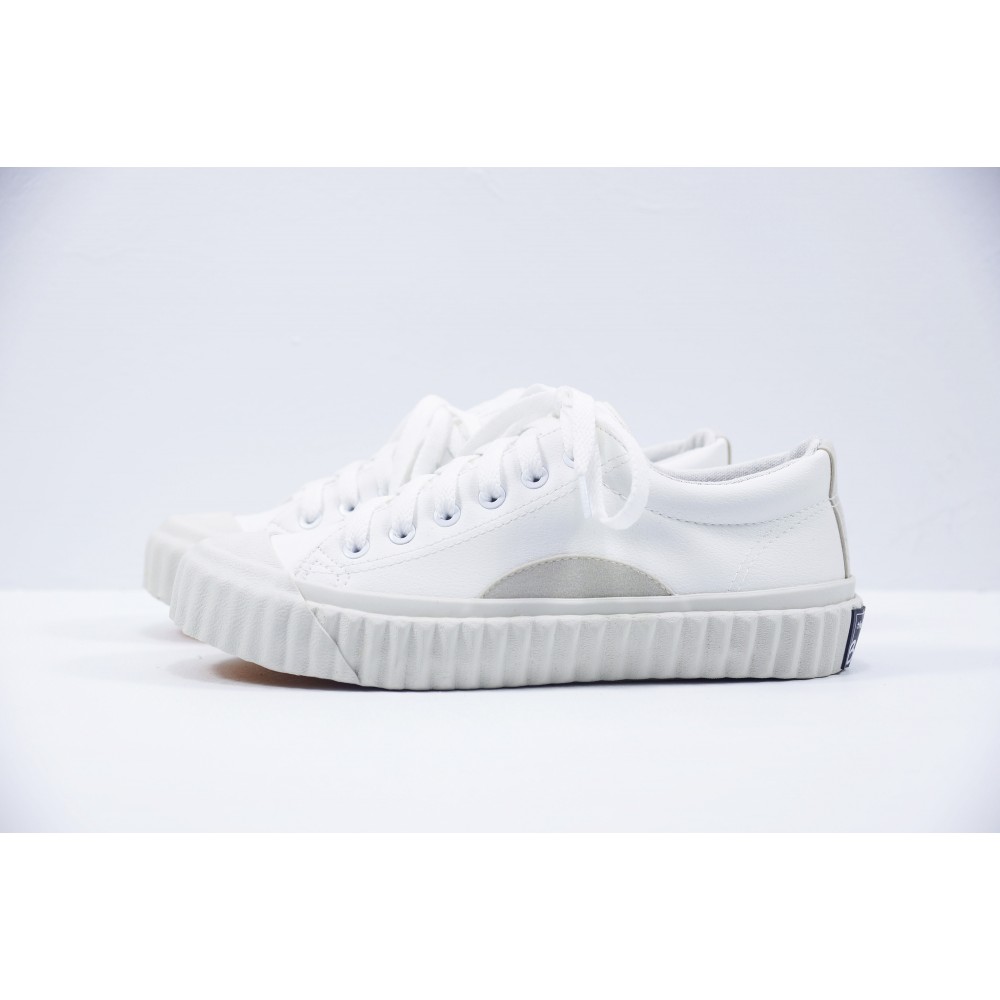 基本款帆布鞋II-皮革白